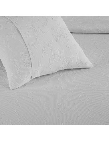 Colcha Piqué Flores Relieve Modelo...