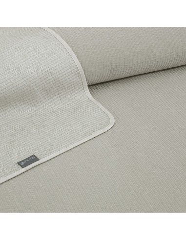 Colcha Piqué Hotel de Rayas Beige en...